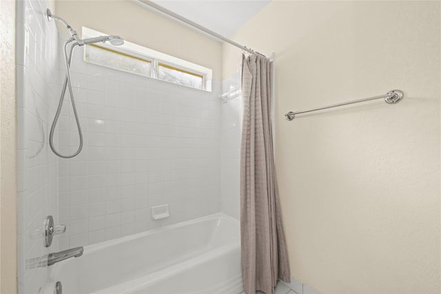 105 Oakmont CT, Georgetown, TX 78628