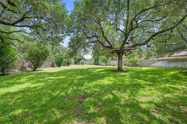 105 Oakmont CT, Georgetown, TX 78628