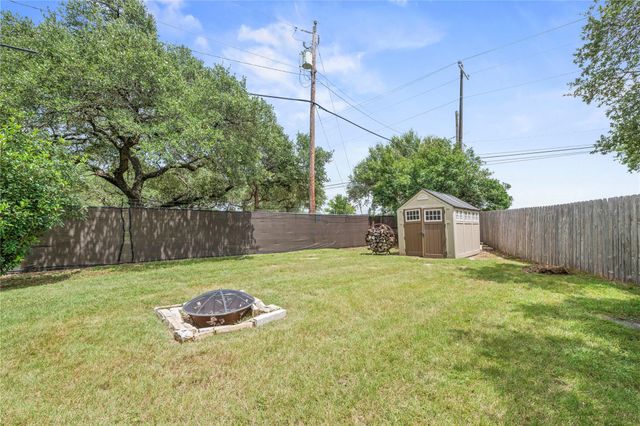 105 Oakmont CT, Georgetown, TX 78628