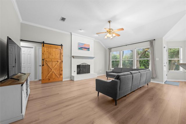 105 Oakmont CT, Georgetown, TX 78628