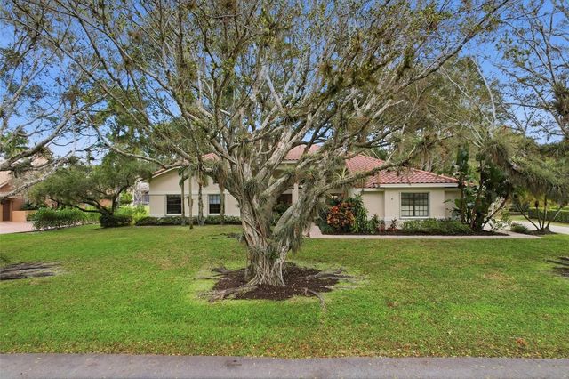 7720 W Upper Ridge Drive, Parkland, FL 33067