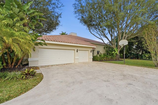 7720 W Upper Ridge Drive, Parkland, FL 33067