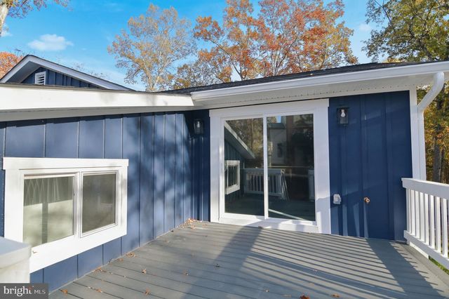 2016 SPRING GROVE DR, Accokeek, MD 20607