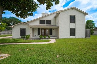 982 W Donovan Street, Houston, TX 77091