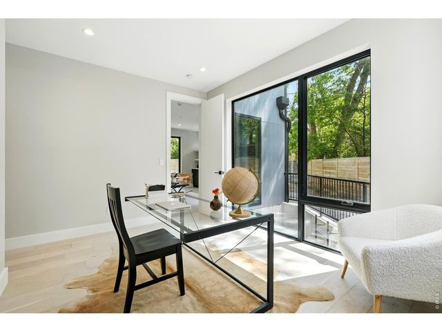 2860 Table Mesa Dr, Boulder, CO 80305