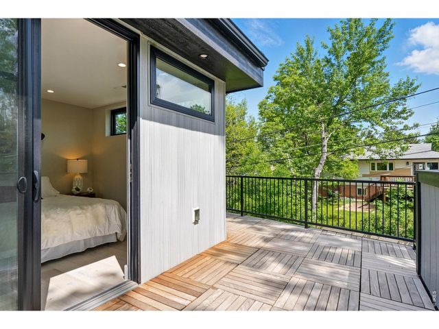 2860 Table Mesa Dr, Boulder, CO 80305