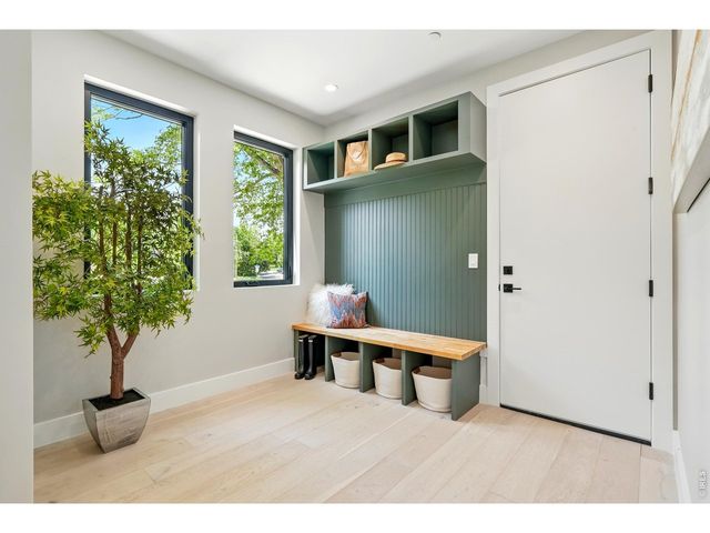 2860 Table Mesa Dr, Boulder, CO 80305