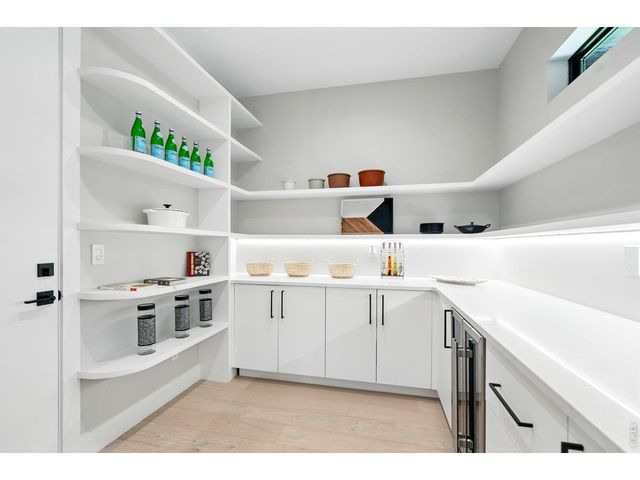 2860 Table Mesa Dr, Boulder, CO 80305