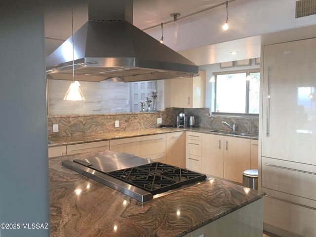 5251 E Mission Hill Drive yucca 3, Tucson, AZ 85718