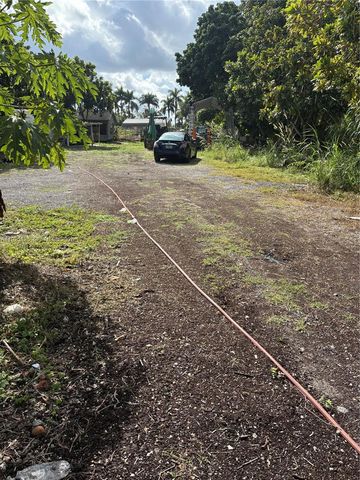 Krome Avenue, Miami, FL 33196