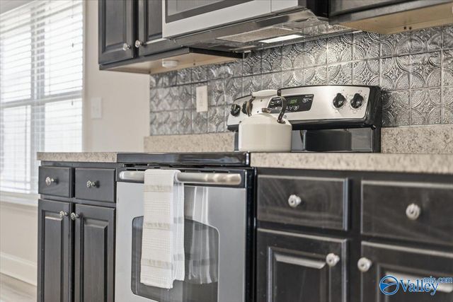 326 Dovington Drive, Huntsville, AL 35806