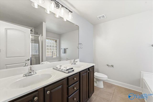 326 Dovington Drive, Huntsville, AL 35806