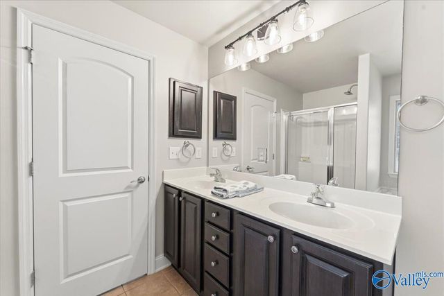 326 Dovington Drive, Huntsville, AL 35806