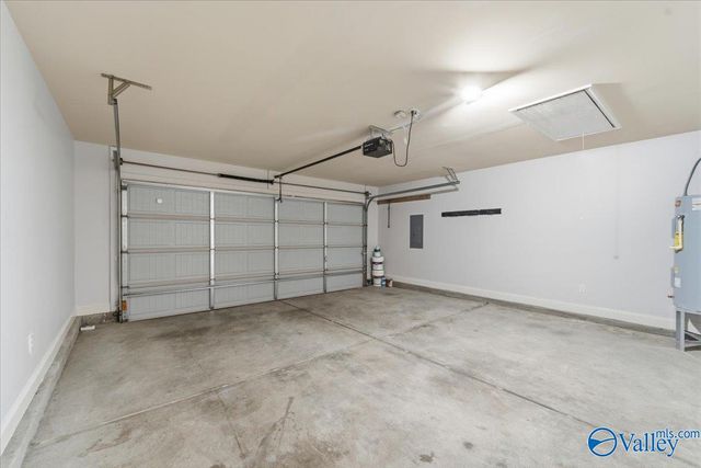 326 Dovington Drive, Huntsville, AL 35806