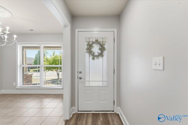 326 Dovington Drive, Huntsville, AL 35806