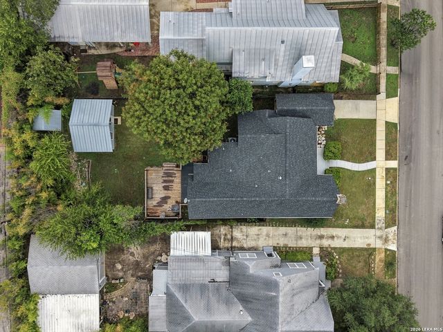 211 W NORWOOD CT, San Antonio, TX 78212