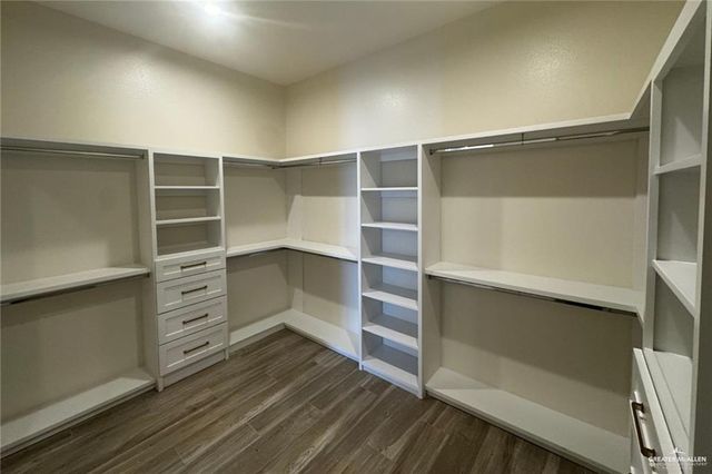 21107 Buck Fawn Drive, Edinburg, TX 78542