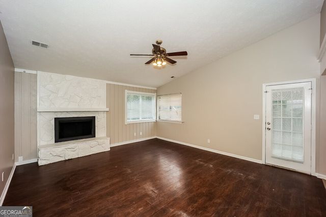 596 Post Oak Road, Jonesboro, GA 30238