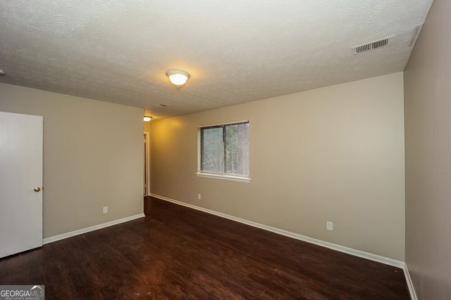 596 Post Oak Road, Jonesboro, GA 30238