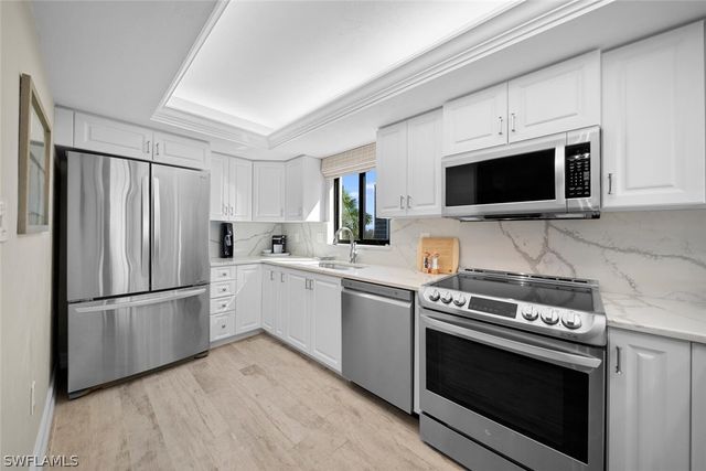 26131 Hickory BLVD 3D, Bonita Springs, FL 34134