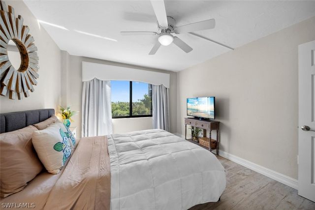 26131 Hickory BLVD 3D, Bonita Springs, FL 34134