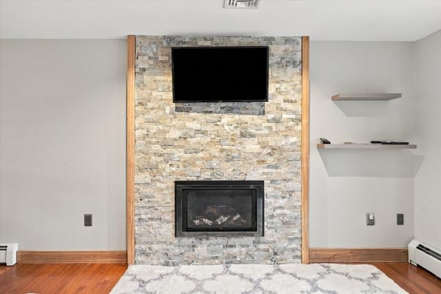 11 Yellow Brick Road, Haverhill, MA 01835