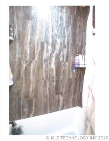 615 Grand Avenue, Stuart, OK 74570