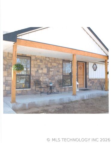 615 Grand Avenue, Stuart, OK 74570