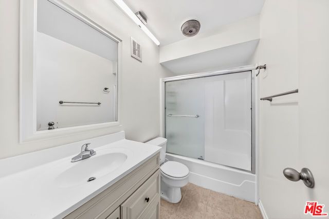 421 S La Fayette Park Place 515, Los Angeles, CA 90057