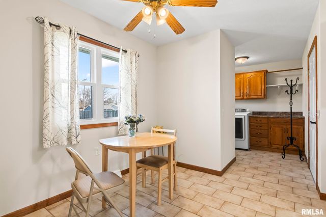 3513 Crystal Lake Drive, Springfield, IL 62711