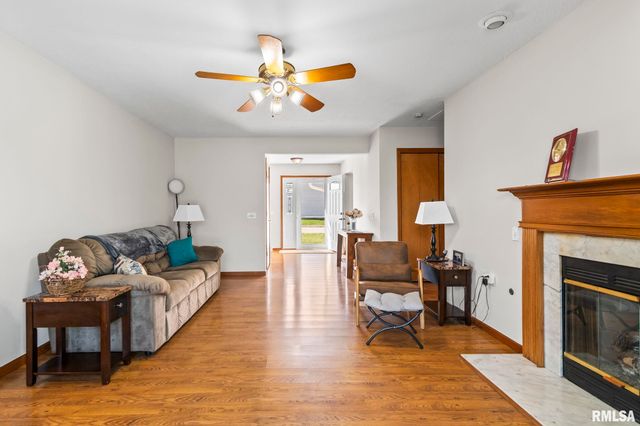 3513 Crystal Lake Drive, Springfield, IL 62711