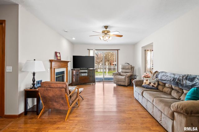 3513 Crystal Lake Drive, Springfield, IL 62711