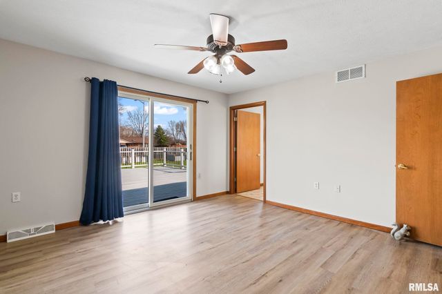 3513 Crystal Lake Drive, Springfield, IL 62711