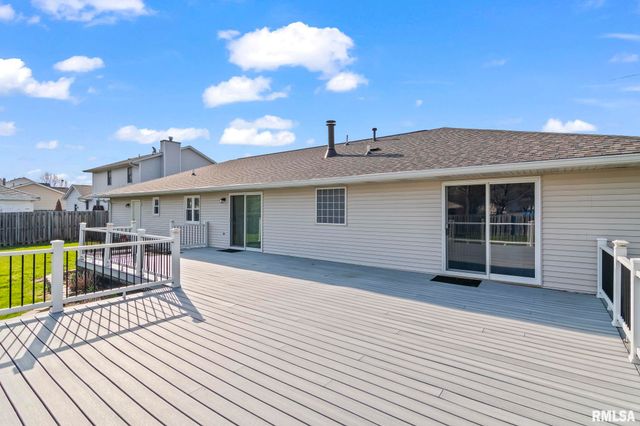 3513 Crystal Lake Drive, Springfield, IL 62711