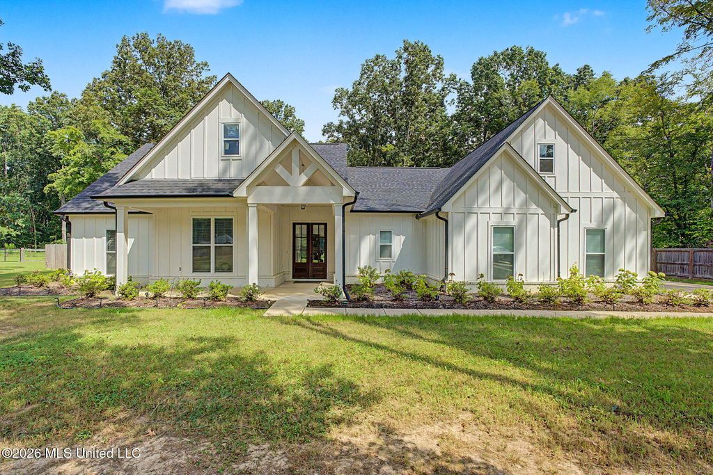 263 Dry Field Road, Byhalia, MS 38611 — exterior