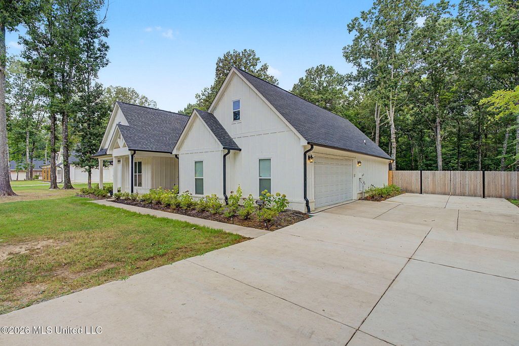 263 Dry Field Road, Byhalia, MS 38611 — photo 2