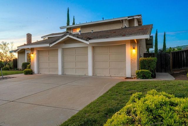 3307 Royal Meadow Lane, San Jose, CA 95135