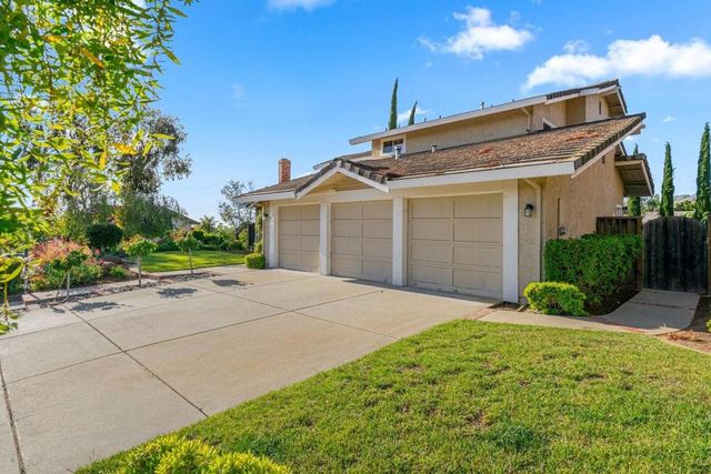 3307 Royal Meadow Lane, San Jose, CA 95135