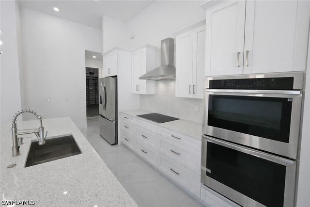 2853 NW 3rd ST, Cape Coral, FL 33993