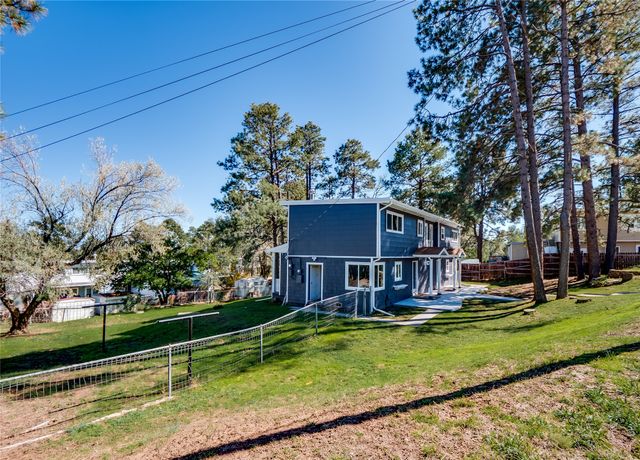 2140 44th Street B, Los Alamos, NM 87544