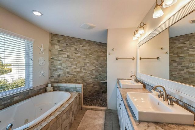 505 S BAY BOULEVARD, Anna Maria, FL 34216