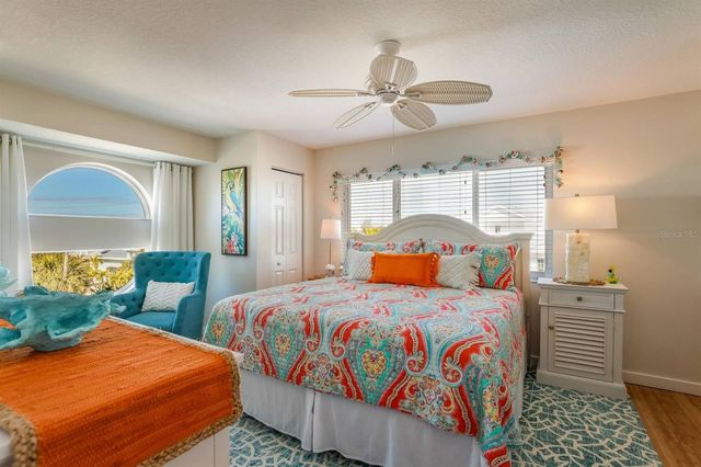 505 S BAY BOULEVARD, Anna Maria, FL 34216