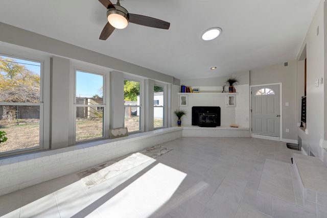 2905 Dorothy Street NE, Albuquerque, NM 87112