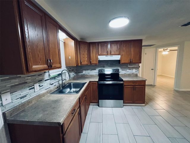 5323 SATSUMA DRIVE, Zephyrhills, FL 33542