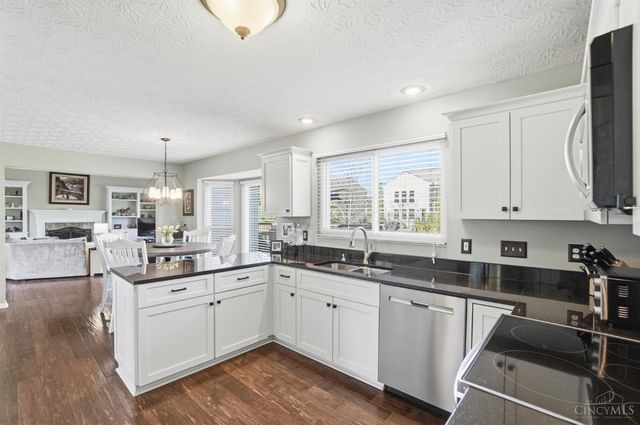 6617 Farmbrooke Court, Mason, OH 45040