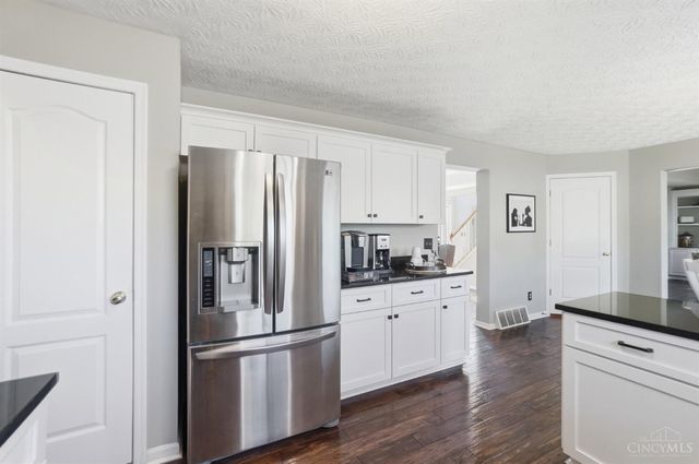 6617 Farmbrooke Court, Mason, OH 45040