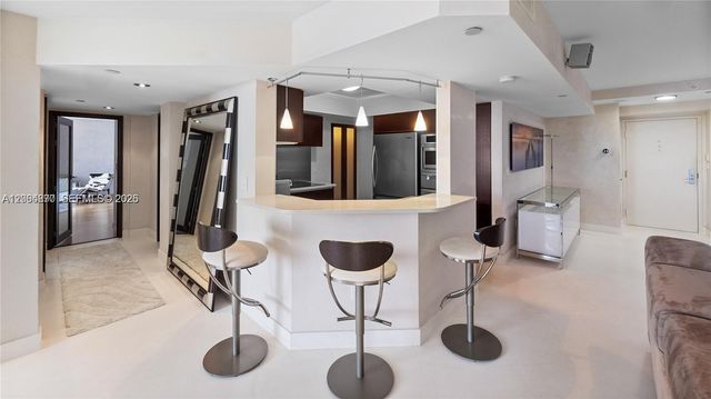 1900 Sunset Harbour Drive 2008, Miami Beach, FL 33139