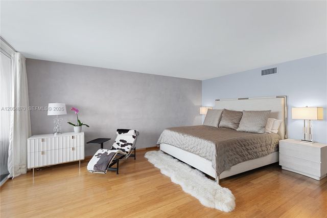 1900 Sunset Harbour Drive 2008, Miami Beach, FL 33139