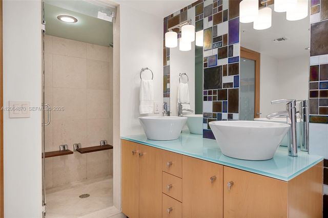 1900 Sunset Harbour Drive 2008, Miami Beach, FL 33139