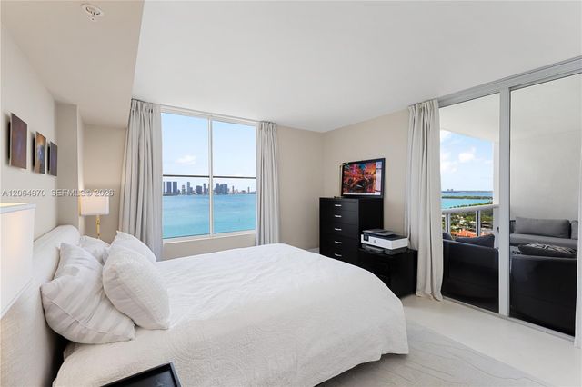 1900 Sunset Harbour Drive 2008, Miami Beach, FL 33139